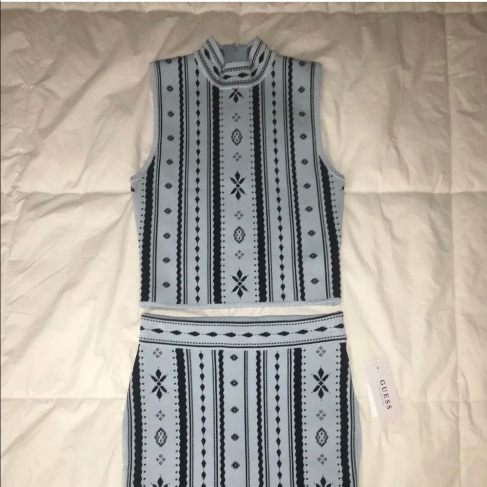 Guess Crop top and Skirt set Sz XS